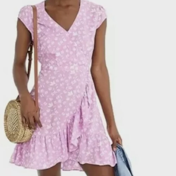 J. Crew Dresses & Skirts - J. Crew Faux Wrap Ruffle Mini Dress Sz 10